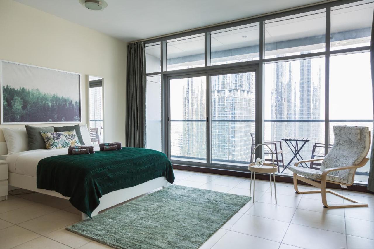 Higuests - Cozy Studio With Panoramic Views On The Lake Apartment Dubai Exterior foto