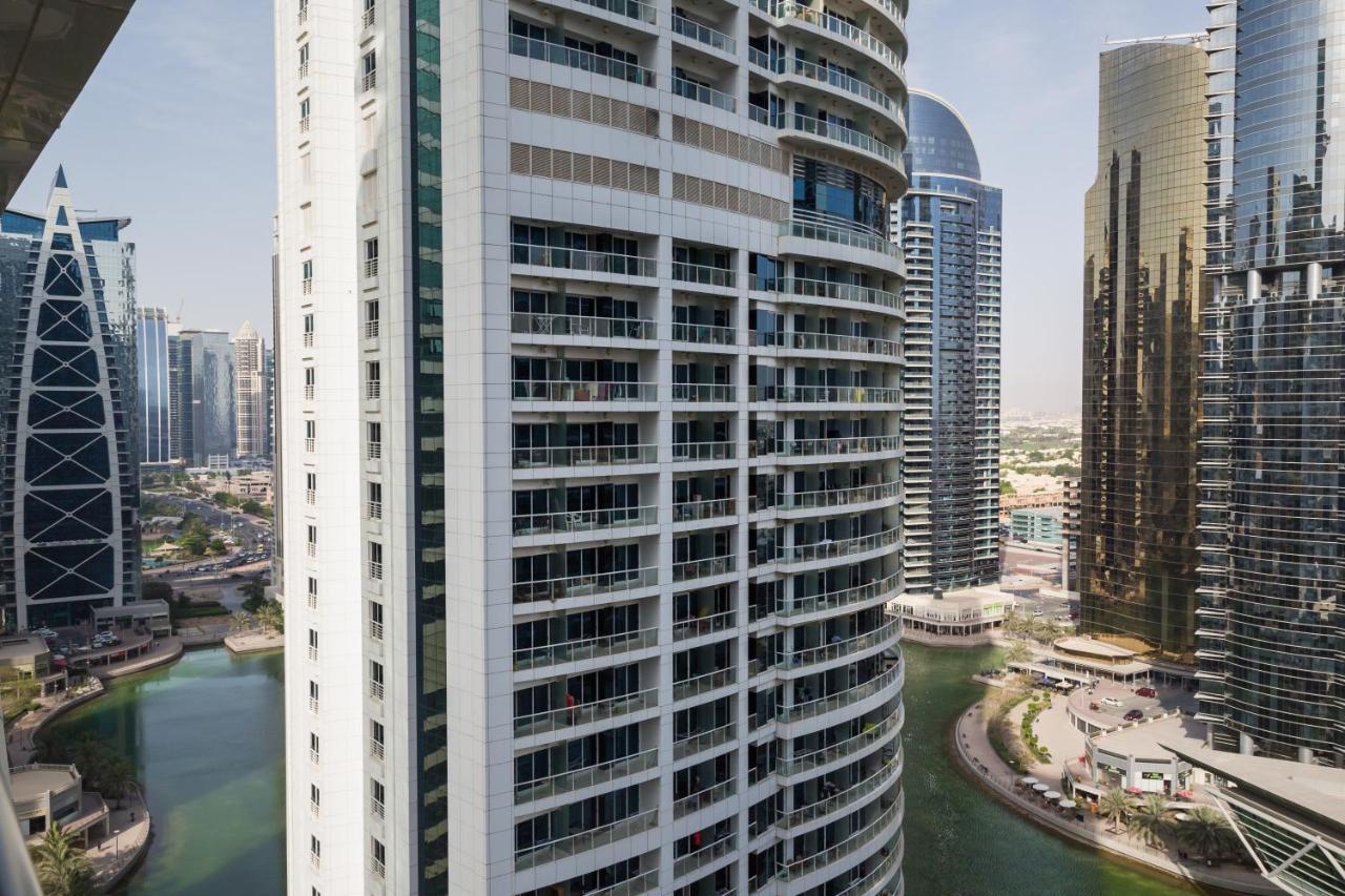 Higuests - Cozy Studio With Panoramic Views On The Lake Apartment Dubai Exterior foto